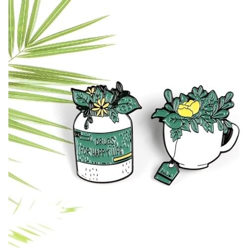 Fashion Creative Medicine Bottle Arrangement Canvas Handbag Bag Accessories Ornaments Coffee Cup Blooming Yellow Flower Brooch