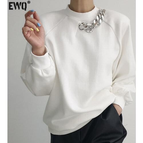 [EWQ] Korean chic autumn white stand collar Pullover chain decorative loose casual bubble sleeve sweatshirt female 2021 16E3207