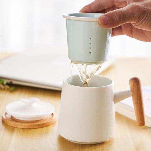 Luxury Brief Tea Cup Ceramic Mug Large Capacity Office Filter White Water Cup with Cover Mugs Wooden Handle Cups Gift Ideas Box
