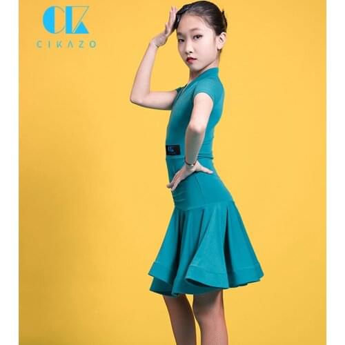 High Quality Professional Ballroom Competition Dance Clothing Fashion V-Neck Elastic Sumba Practice Girl Latin Dance Dress G3358
