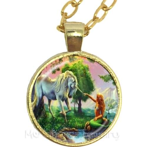 2018 New Little Mermaid Necklace Fantasy Sea-maid Ocean Jewelry Cabochon Glass Drop Necklace For Women Gift