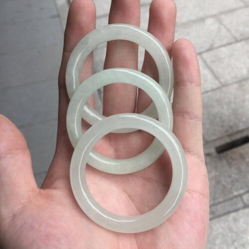 Dives Vietate Store White Bracelets