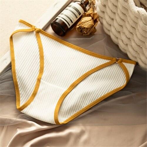 Womens underwear mid-low waist breathable girl hollow graphene pure cotton crotch sexy seamless briefs shorts A19322