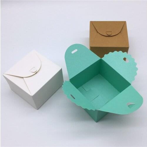20pcs Lace Waves Candy Box Fresh green Paper Birthday Wedding Gift Box SquareCake Box Packaging