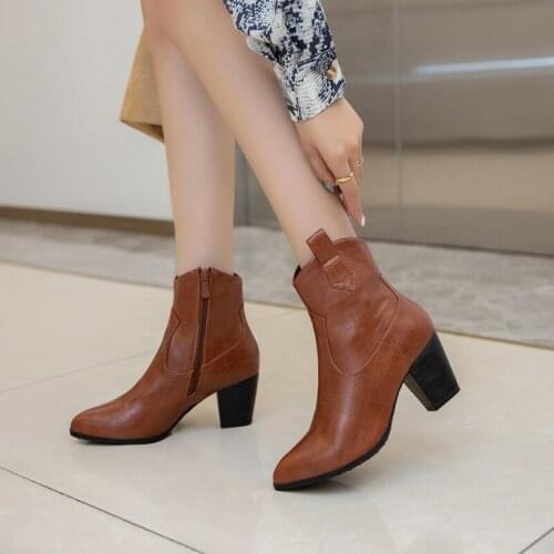 Martin boots womens autumn 2019 new large size mid-tube boots wild pointed high heel boots Korean western boots