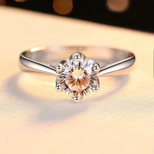 Moissanite fire colour super beautiful, D VVS Latest design 925 sterling silver simple style