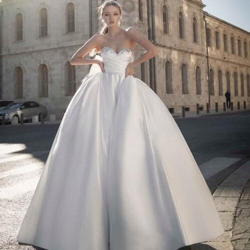 Faiokaver Satin Wedding Dresses