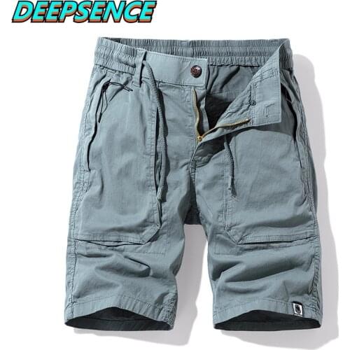2021 New Summer Casual Cotton Cargo Shorts Men Safari Style Fashion Solid Zipper Pockets Knee Length Shorts Men 28-38
