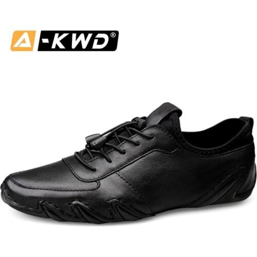 2020 Fashion Slip On Shoes Men Work Casual Shoes Soft Genuine Leather Men Loafers Moccasins Mens Flats Male Dress Driving Shoes