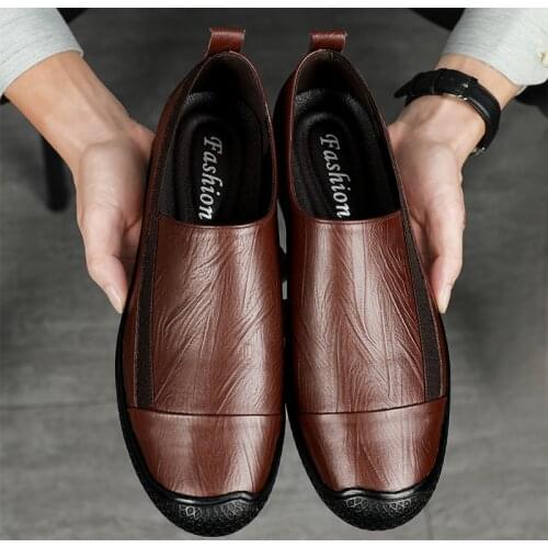 Men Casual Shoes New Spring Moccasins Fashion Mens Loafers Genuine Leather Lightweight Boat Shoes High Quality Luxury Footwear