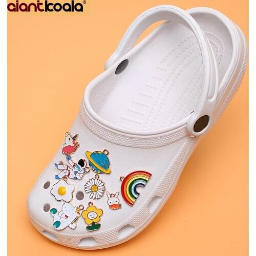 1pcs Enamel Clog shoes charm for Kids, Cartoon Make up Decoration Charm for Shoes, Cosmetics Shoe Charm Beauty Birthday Party