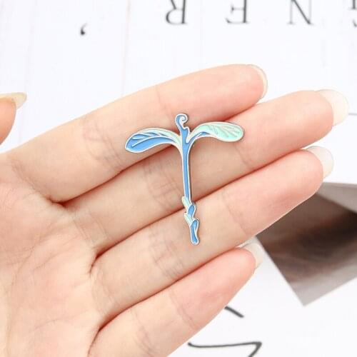 Luminous Enamel Pin Douluo Continent Bluegrass Brooches for Women Fantasy Novel Pins Badge Fans Gift Plant Jewelry Wholesale