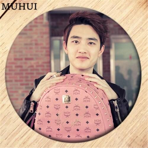 Free Shipping Kpop EXO DO Brooch Pin Girls Badges For Clothes Backpack Decoration Jewelry B190