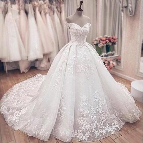Gorgeous Lace Ball Gown Wedding Dresses Princess Off The Shoulder Lace Up Back Muslim Bride Wedding Gowns Marrige Ball Gowns