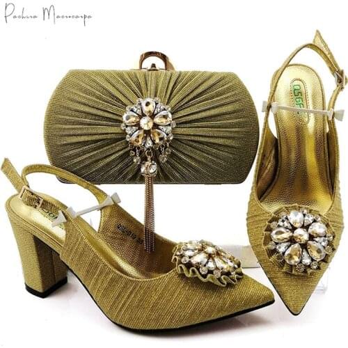 2020 New Arrival Gold Color African Crystal Style Nigerian Noble Ladies Shoes and Bag Set Decorated With Rhinestone for Party