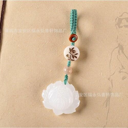 New Buddhist Keychain Carved Bodhi Lotus Flower Keyring Spiritualist Car Key Ring Gift For Friend MEN WOMEN fashion llaveros