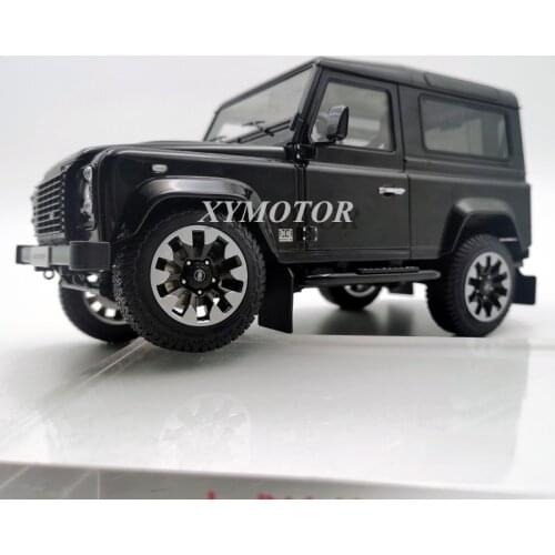 LCD 1/18 For Land Rover Defender 90 Works V8 70th Edition Black Diecast Model Car Toys Gifts Display Collection