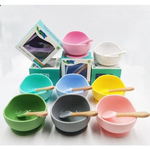 Baby Silicone Bowl Bibs Set Non-slip Childrens Suction Plate Wooden Handle Silicone Spoon Bibs Dishes Baby Feeding Tableware