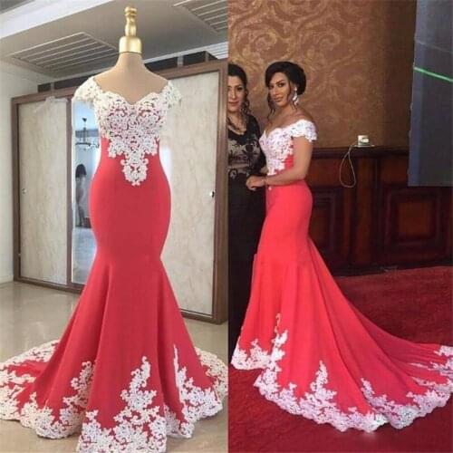 Off Shoulder Mermaid Prom Dresses With Lace Appliques Natural Waistline Women Evening Party Gowns Formal Robe De Festa Spring