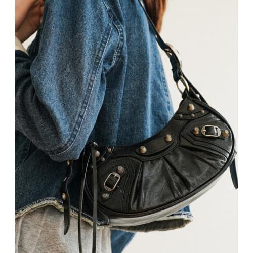 2021 Heavy Industry Fashionable Motorcycle Bag Rivet Underarm Shoulder Handbag Autumn and Winter New Trendy Womens Bags