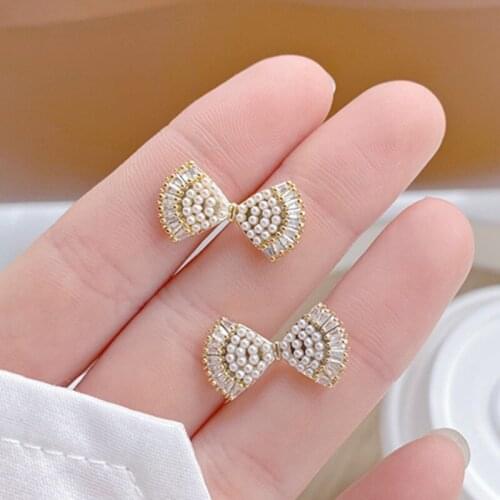 Fine Jewelry Zircon Pearl Bow Lovely Cute Stud Earrings for Woman Simple Fashion Ins Hot Selling Earring