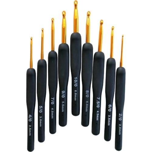9Pcs Silicone Handle AluminumCrochet Hooks Needles Knit Weave Craft Yarn Sewing Tools DIY Crochet Knitting Needles black gold