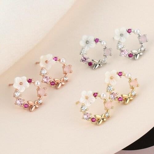 Korean New Colorful Rhinestone Pearl Studear Ring for Women Charm Butterfly Flowers Shell Earring Bohemia Jewelry Gift