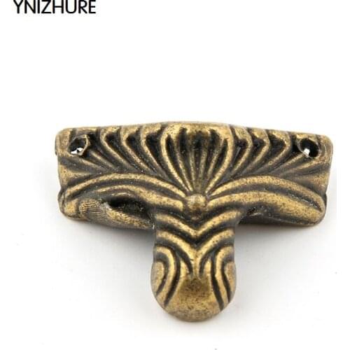 YINZHURE 30pcs 22*31mm Vintage wooden box four sides feet corners Antique Bronze Pattern Carved jewelry box Decorative corner