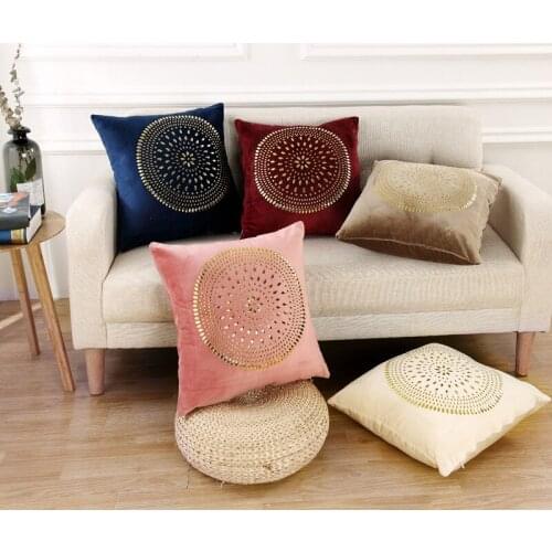 Blue Ivory Velvet Cushion Cover Gold Rivet Pink Blue Ivory Camel Floral Home Decorative Pillow Cover for Couch Sofa 45x45cm