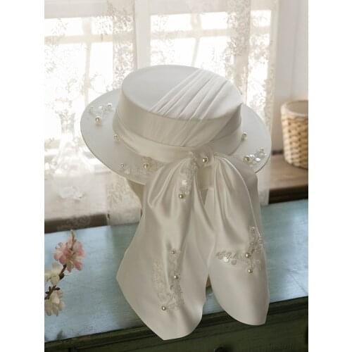 2021 Large Wedding Hat Applique Pearl Beading Satin Flat Fedoras Elegant Women White Vintage Long Bow Bride Pearl Hat Headpiece