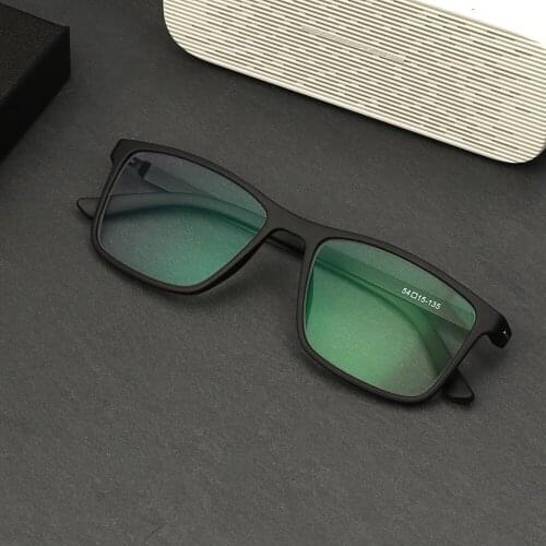 Brand Men Photochromic Reading Glasses Auto Transition Presbyopic Eyewear Fashion Screwless Design Magnifier Square Reader