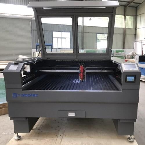 China 150W metal laser cutter with red point water chiller CW5200 air pump CE certificate cnc metal laser cutting machine