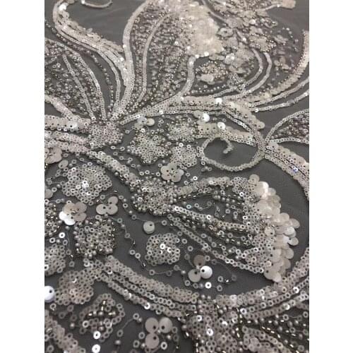 New product launches exquisite heavy-duty laminated + beads + bead tube wedding dress lace, suitable for wedding dress skirts