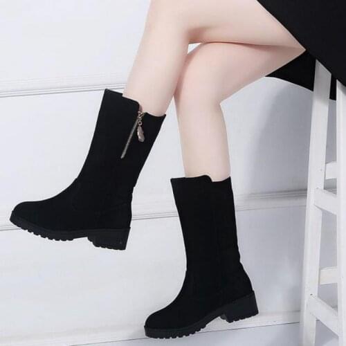 Women Short Plush Snow Boots Ladies Winter Warm Non Slip Ankle Boots Female Faux Fur Outdoor Casual Short Boot Solid New Fashion