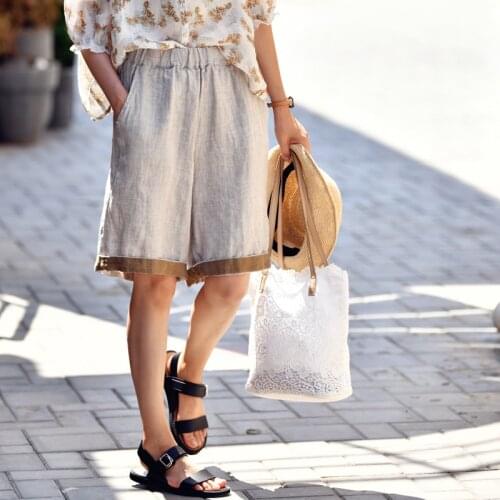 MICOCO K3110C Retro art and art color loose and comfortable elastic waist straight tube five leisure linen shorts