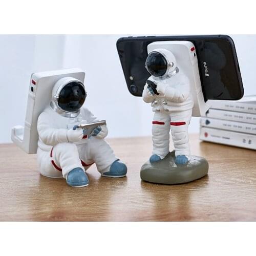 Astronaut Functional Ornaments Portrait Statue Bureau Decor Mobile Telephone Beugel Picture Living Coration Accessories