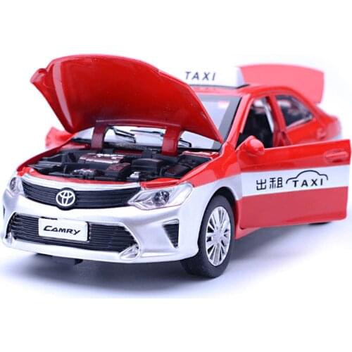 Hot Alloy Diecast Model Car 1:32 Camry Taxi Flashing Light Sound Child Metal Car Toys Pull Back Wheels Birthday Christmas Gifts