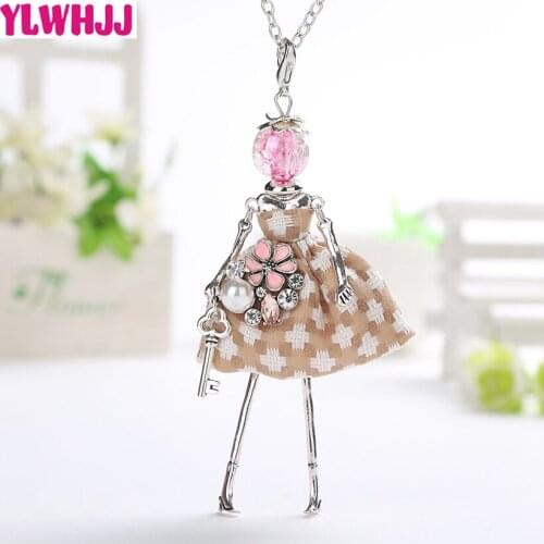 YLWHJJ brand 2018 new cute women doll pendant girls Alloy Flower necklace fashion statement jewelry maxi necklace Collier femmes