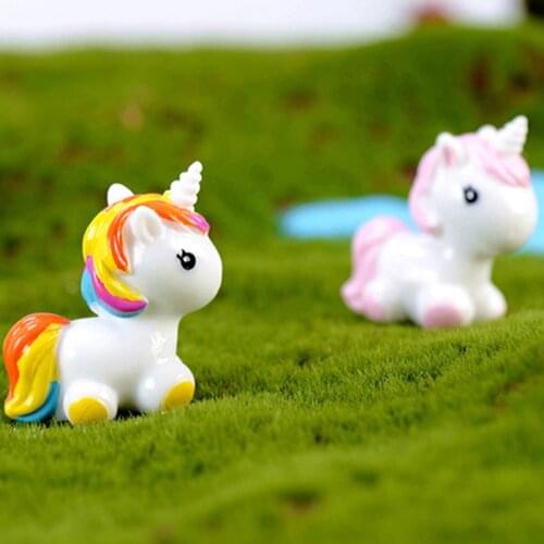 1 Pcs 4 Color Unicorn Rainbow Miniature Animal Accessories Modern Christmas Miniature Figurines Fairy Garden