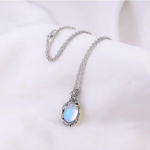 Natural Stone Wrap Braid Necklace For Men Women Fashon Jewelery Gift Vintage Winding Moonstone Pendent Necklace