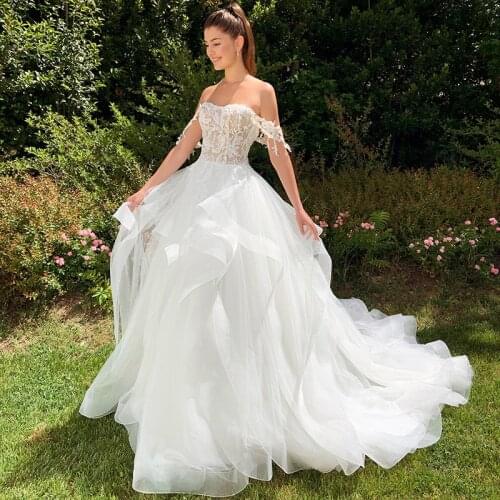 Chic Off Shoulder Lace Luxury Wedding A Line Ruffles Tulle 2021 Sweetheart Princess Plus Size Ceremony Prom Celebrity Gowns