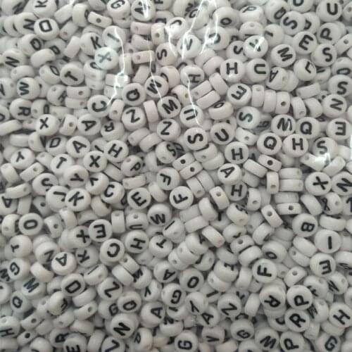 200pcs/lot 7mm Random Mixed White Round Letters Alphabet Acrylic Beads For Jewelry Making DIY Bracelets Spacer Acrylic Beads