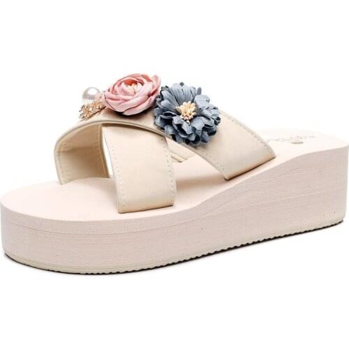 Thin Slippers Womens Outer Wear Cross Straps Non-Slip Fashion Soft Wear-resistant Wedges Summer Funny Thick-Soled Flat Sandals