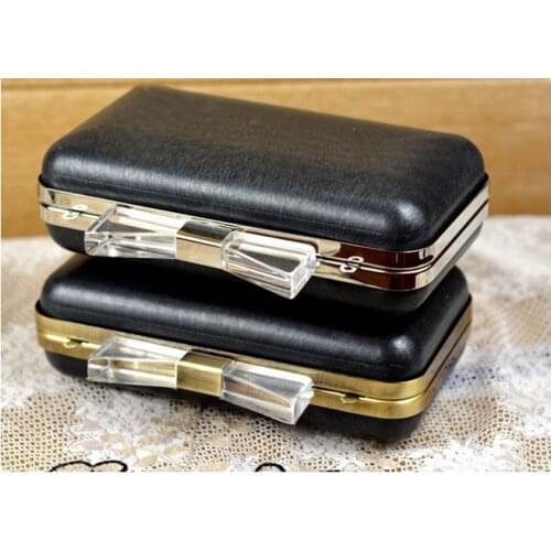 17.5X10 cm bronze antique brass clear acrylic bow clasp metal purse frame with black plastic box clutches cover frame handle