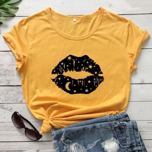 Sexy Stars Moon Lips T-shirt Cute Women Short Sleeve Valentine Tee Shirt Top Aesthetic Tumblr Hipster Graphic Tshirt
