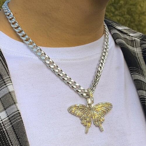 New Simple Butterfly Crystal Pendant Necklace for Women Hip Hop Geometric Metal Necklace 2021 Female Fashion Vintage Necklace