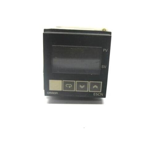 E5CN-Q2HBTC Temperature Controller 100-240 Vac