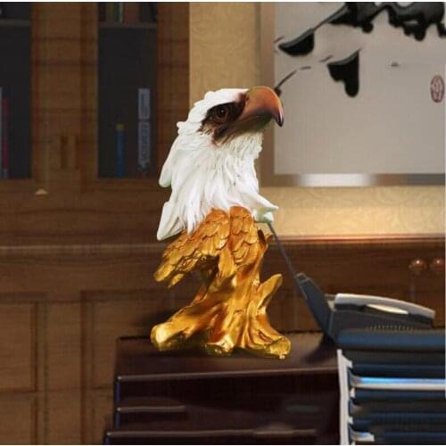 Nordic Imitation Wood Carving Resin Lucky Mascot Lion Horse Wolf Tiger Eagle Head Home Bookcase Store Figurines Decoration Craft