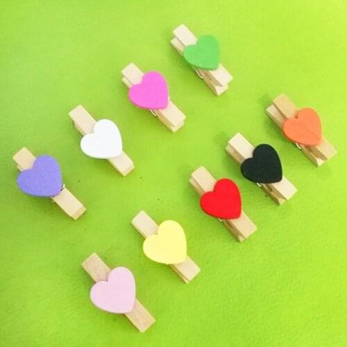5PCS Small Size Wooden Clips Colorful Clips Love Shape Photo Clips For DTY Clothespin Craft Decor Pegs Home Wedding Decoration