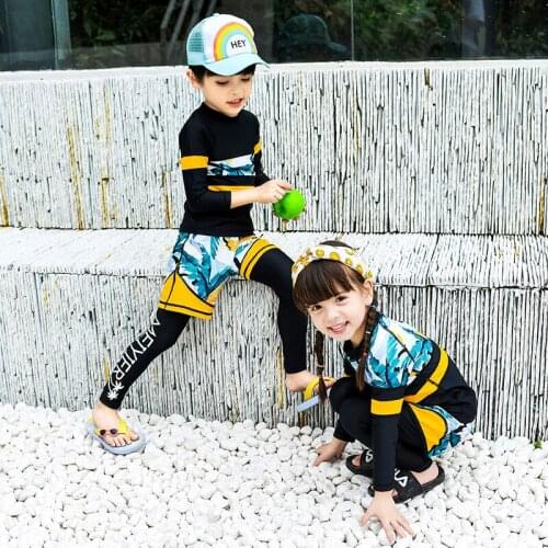 Cute long sleeve kids swimsuits uv protection beach sports costume boys girls 3 pieces bathing suit children
